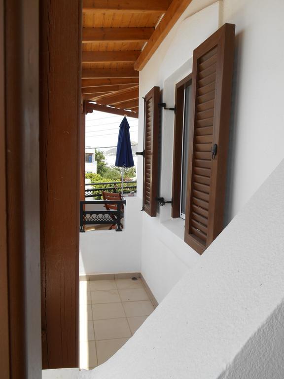Studios Gabriel Agia Anna  Bilik gambar